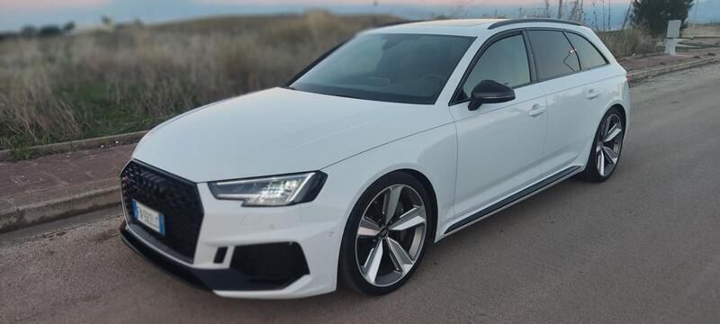 Usata Audi RS4 Competition 450 CV (330 kW) 2019 Bianco Station wagon