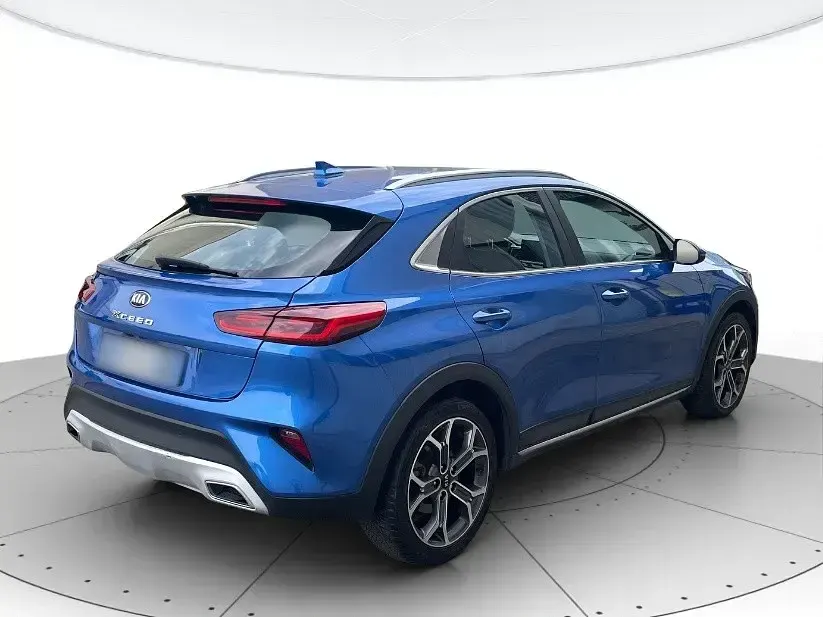 Second-hand Kia XCeed Style 140 CP (102 kW) 2019 Albastru SUV