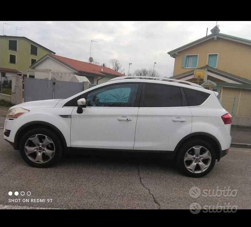 Usata Ford Kuga 136 CV (100 kW) 2009 Bianco SUV