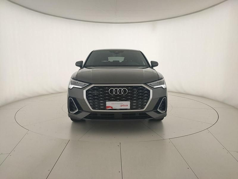 Usata Audi Q3 Sportback S-Line 193 CV (141 kW) 2024 Grigio chronos metallizzato SUV