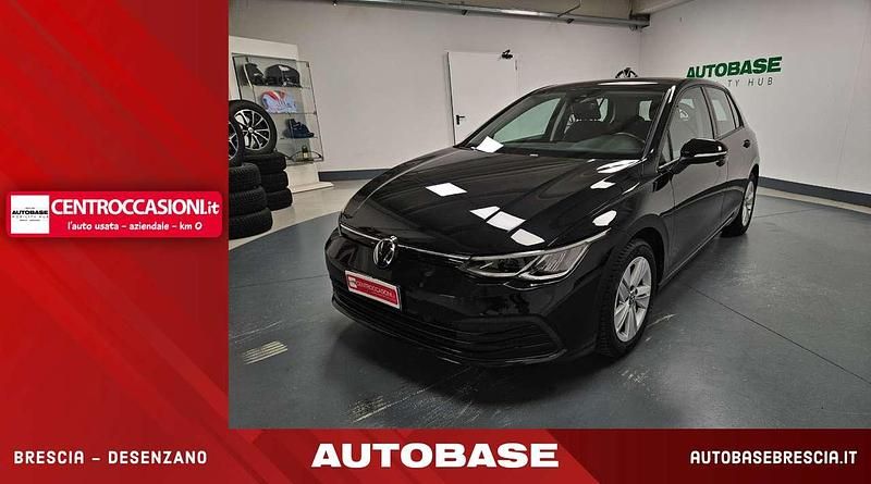Usata VW Golf VIII Life 116 CV (85 kW) 2022 Nero Berlina