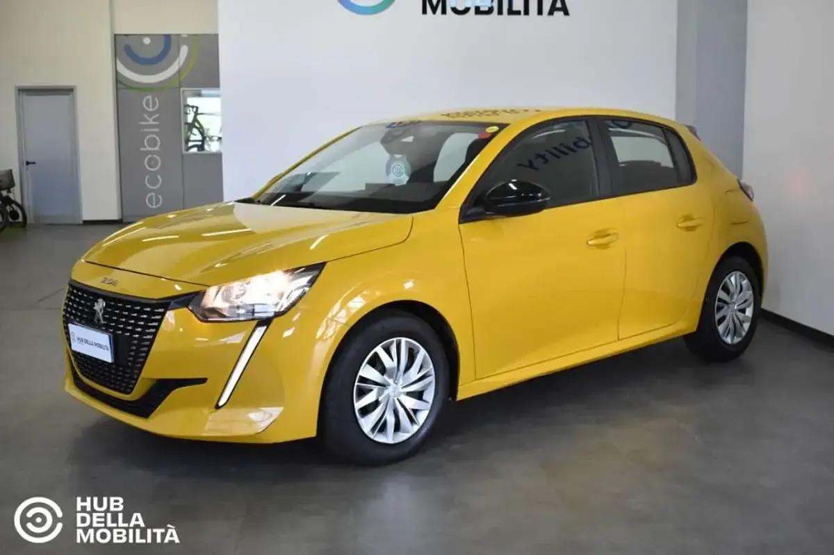 Usata Peugeot 208 Active 75 CV (55 kW) 2023 Giallo Utilitaria