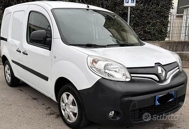 Usata Renault Kangoo 2017 Bianco Monovolume