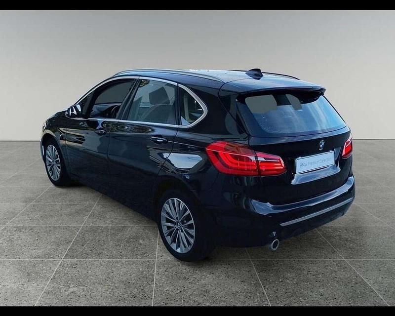 Usata BMW 216 Active Tourer Luxury Line 116 CV (85 kW) 2021 Nero metallizzato Monovolume
