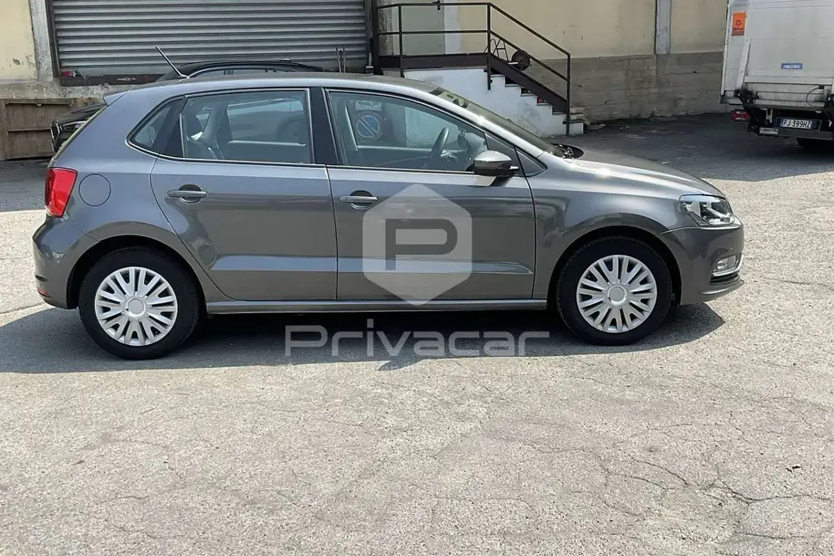 Usata VW Polo Comfortline 75 CV (55 kW) 2017 Grigio Utilitaria