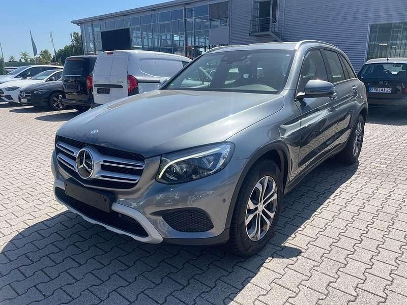 Usata 2016 Mercedes GLC250 SUV | 25.500 € (Cara) - Immagine 1/3