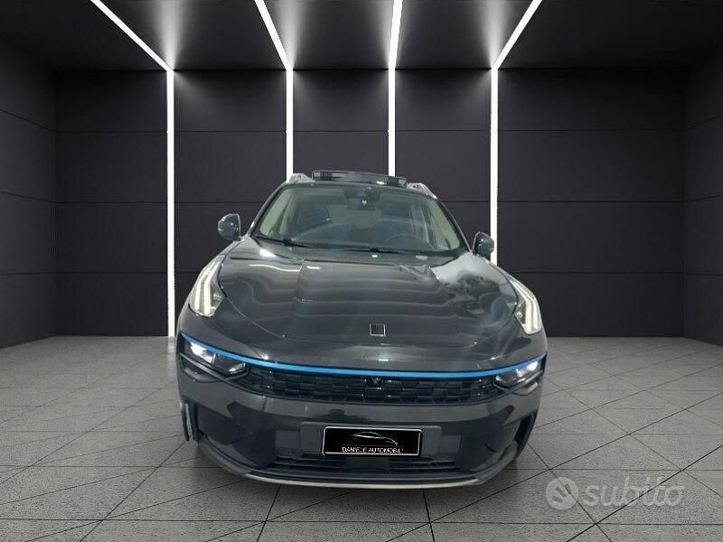 Usata Lynk & Co 01 261 CV (191 kW) 2023 Nero SUV