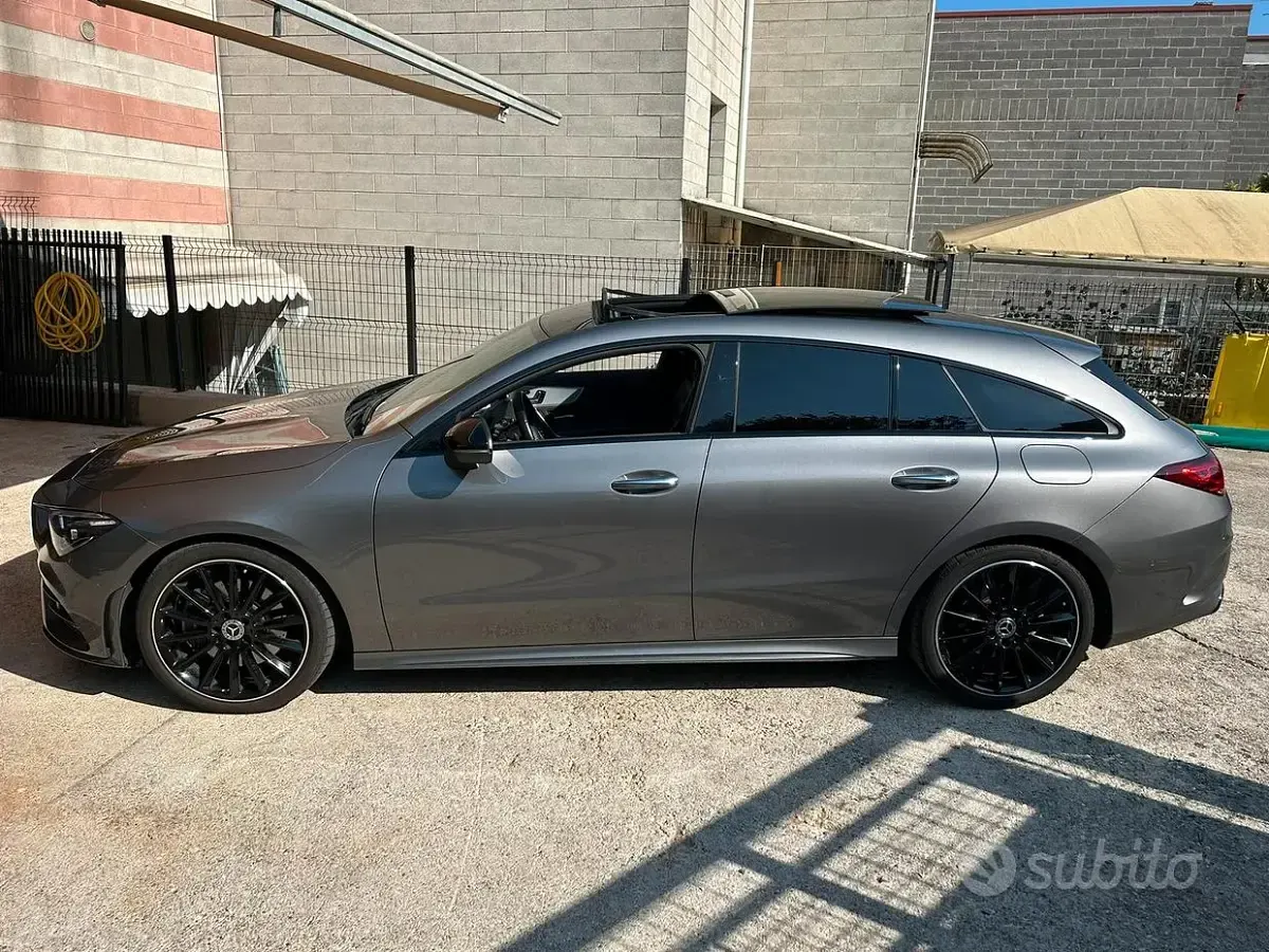 Usata Mercedes CLA200 AMG line 150 CV (110 kW) 2024 Grigio Coupé