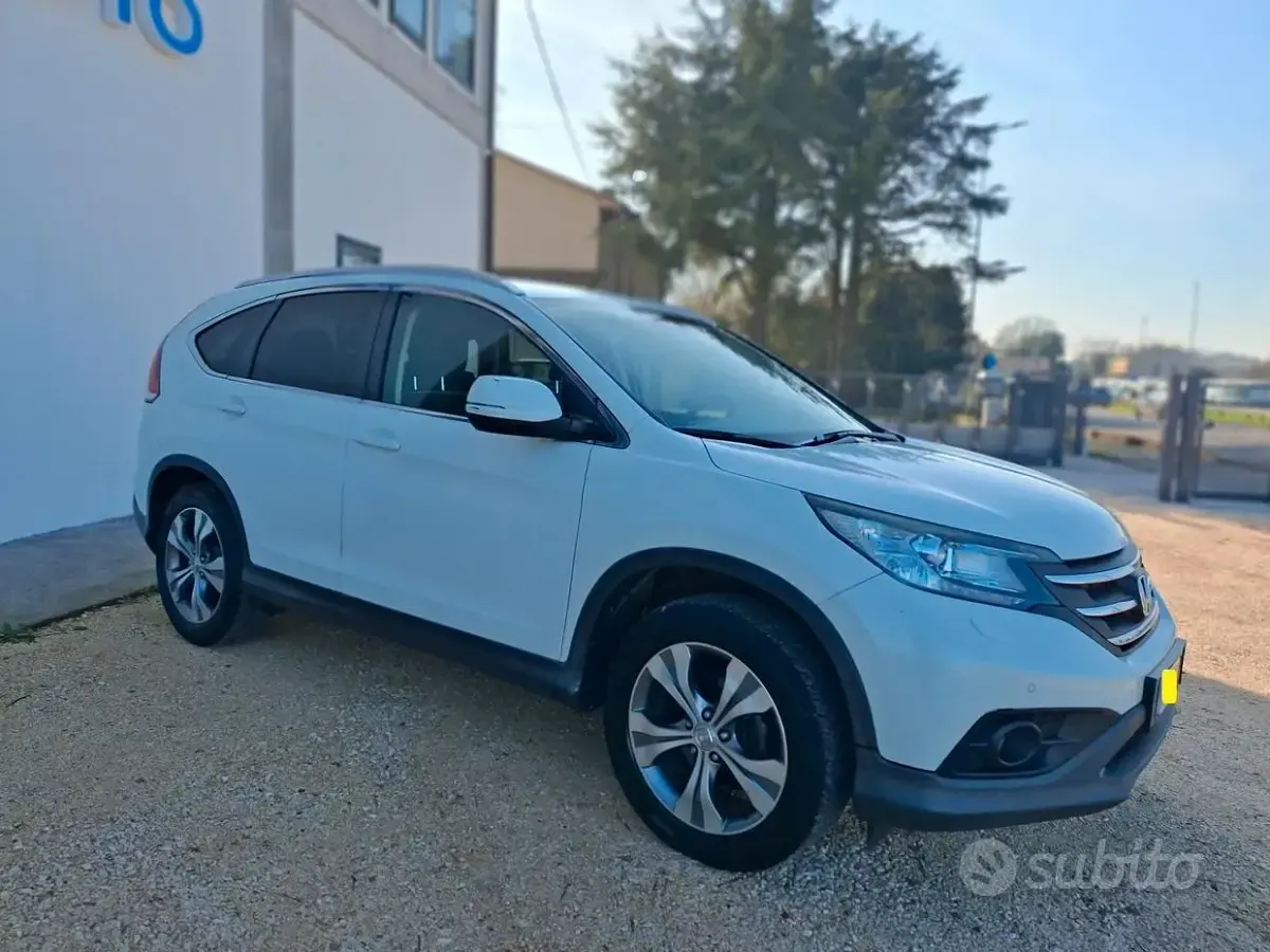 Usata Honda CR-V Elegance 120 CV (88 kW) 2015 Bianco SUV