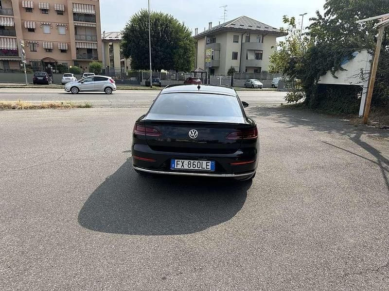 Usata VW Arteon Elegance 190 CV (139 kW) 2019 Nero Utilitaria