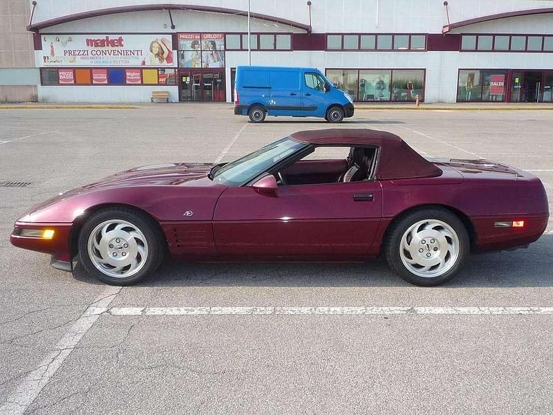 Usata Corvette C4 306 CV (225 kW) 1993 Rosso Cabrio