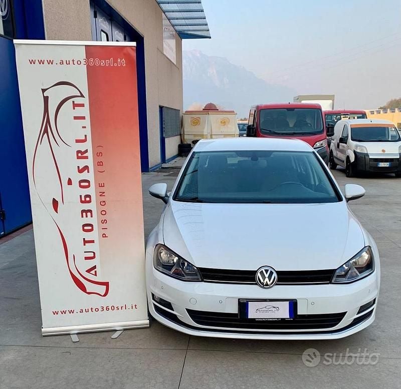 Usata VW Golf VII Highline 150 CV (110 kW) 2013 Bianco pastello Berlina