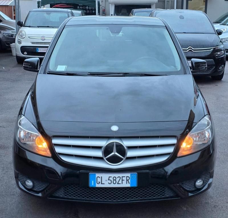 Usata Mercedes B180 Executive 110 CV (80 kW) 2014 Nero Monovolume