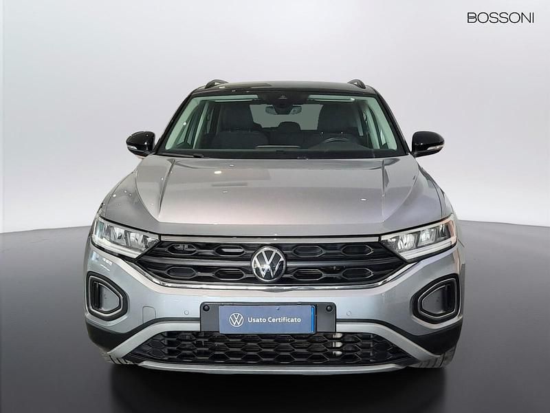 Usata VW T-Roc Life 110 CV (80 kW) 2024 Grigio SUV