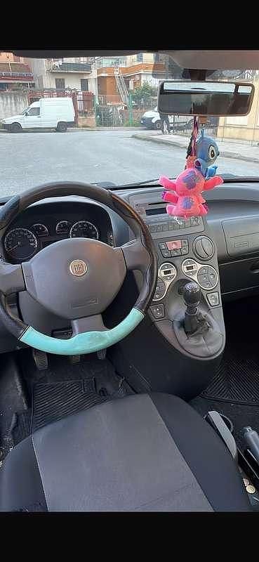 Usata Fiat Panda Dynamic 69 CV (50 kW) 2010 Blu/azzurro Utilitaria