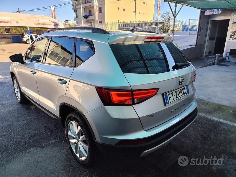 Usata Seat Ateca 115 CV (84 kW) 2019 Grigio SUV