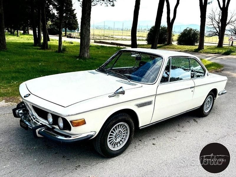 Usata BMW E9 Efficient Dynamics 170 CV (125 kW) 1960 Bianco Coupé