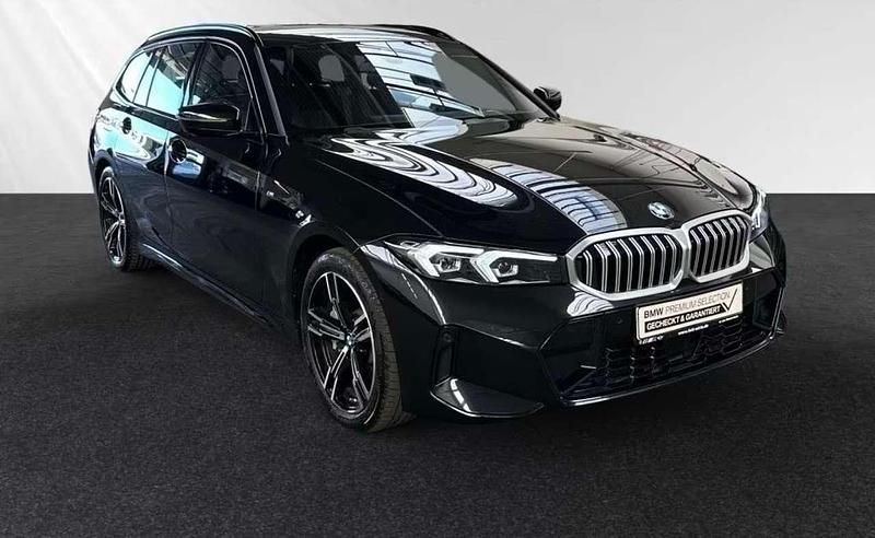 Usata BMW 330 M Sport 245 CV (180 kW) 2024 Zaffiro nero Station wagon