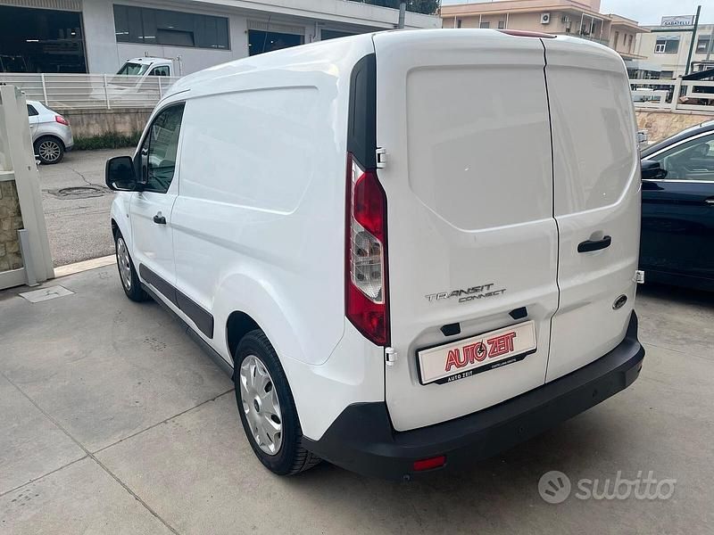 Usata Ford Transit Trend 100 CV (73 kW) 2016 Bianco Monovolume