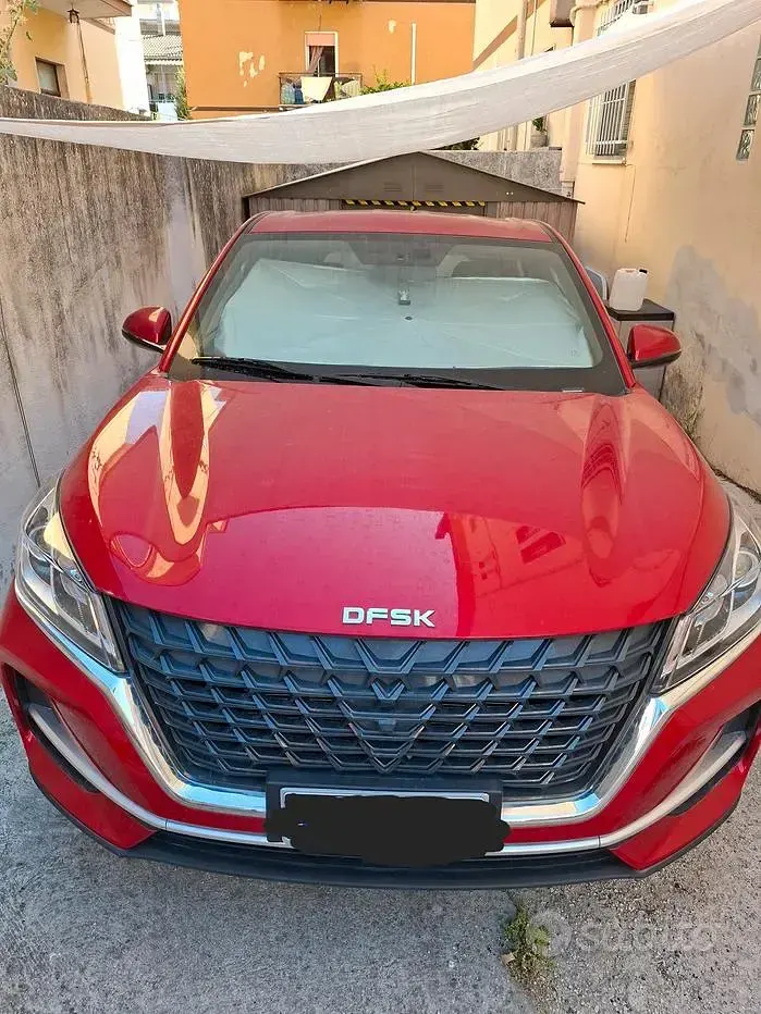 Usata DFSK Glory 500 106 CV (77 kW) 2026 Rosso SUV