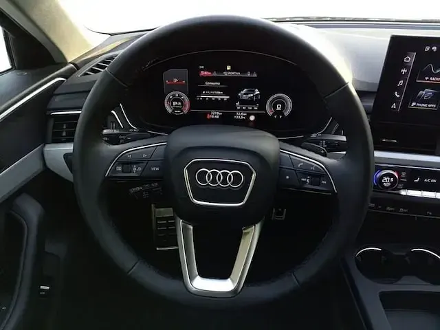 Usata Audi A4 Advanced Plus 136 CV (100 kW) 2024 Nero brillante Berlina