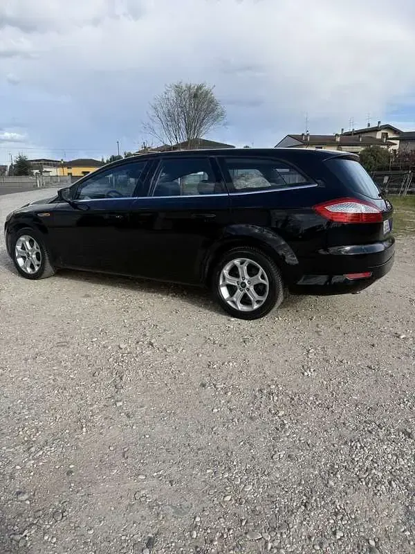 Usata Ford Mondeo Ghia 131 CV (96 kW) 2007 Station wagon