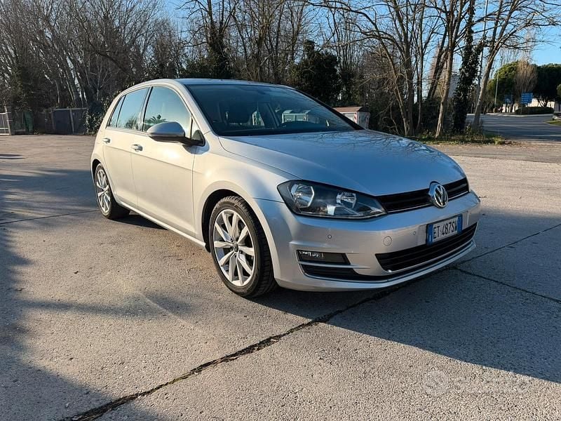 Usata VW Golf VII Highline 122 CV (89 kW) 2014 Berlina