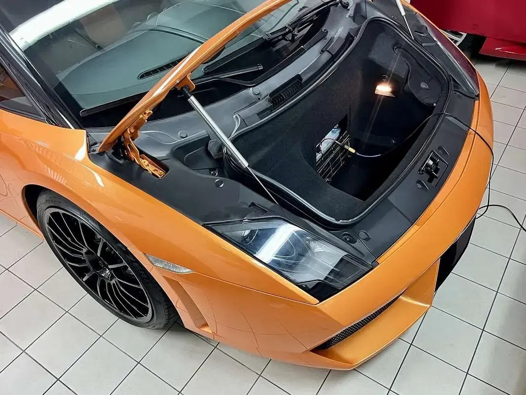 Usata Lamborghini Gallardo 560 CV (411 kW) 2011 Arancione Coupé