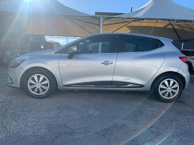 Usata Renault Clio IV 75 CV (55 kW) 2016 Argento Furgone