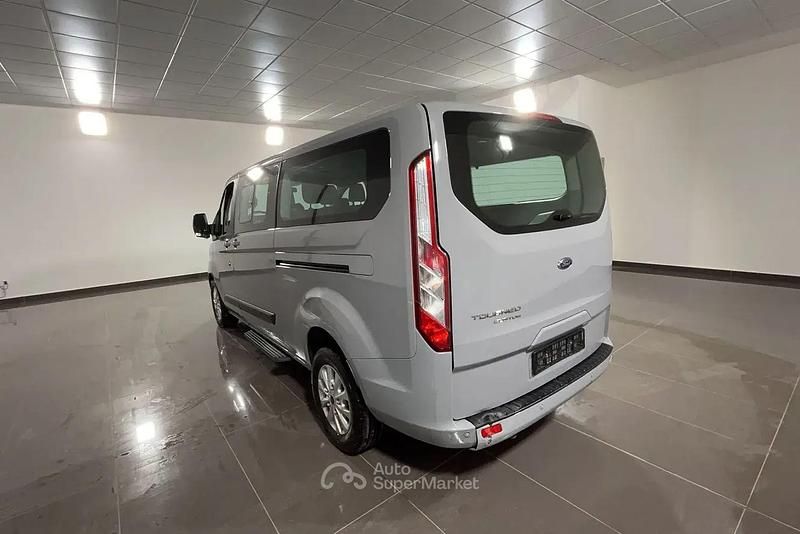 Usata Ford Tourneo Custom 105 CV (77 kW) 2023 Grigio Furgone
