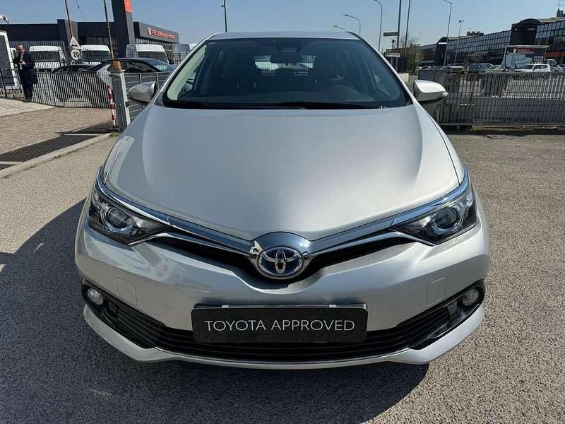 Usata Toyota Auris Hybrid Active 136 CV (100 kW) 2018 Other Utilitaria