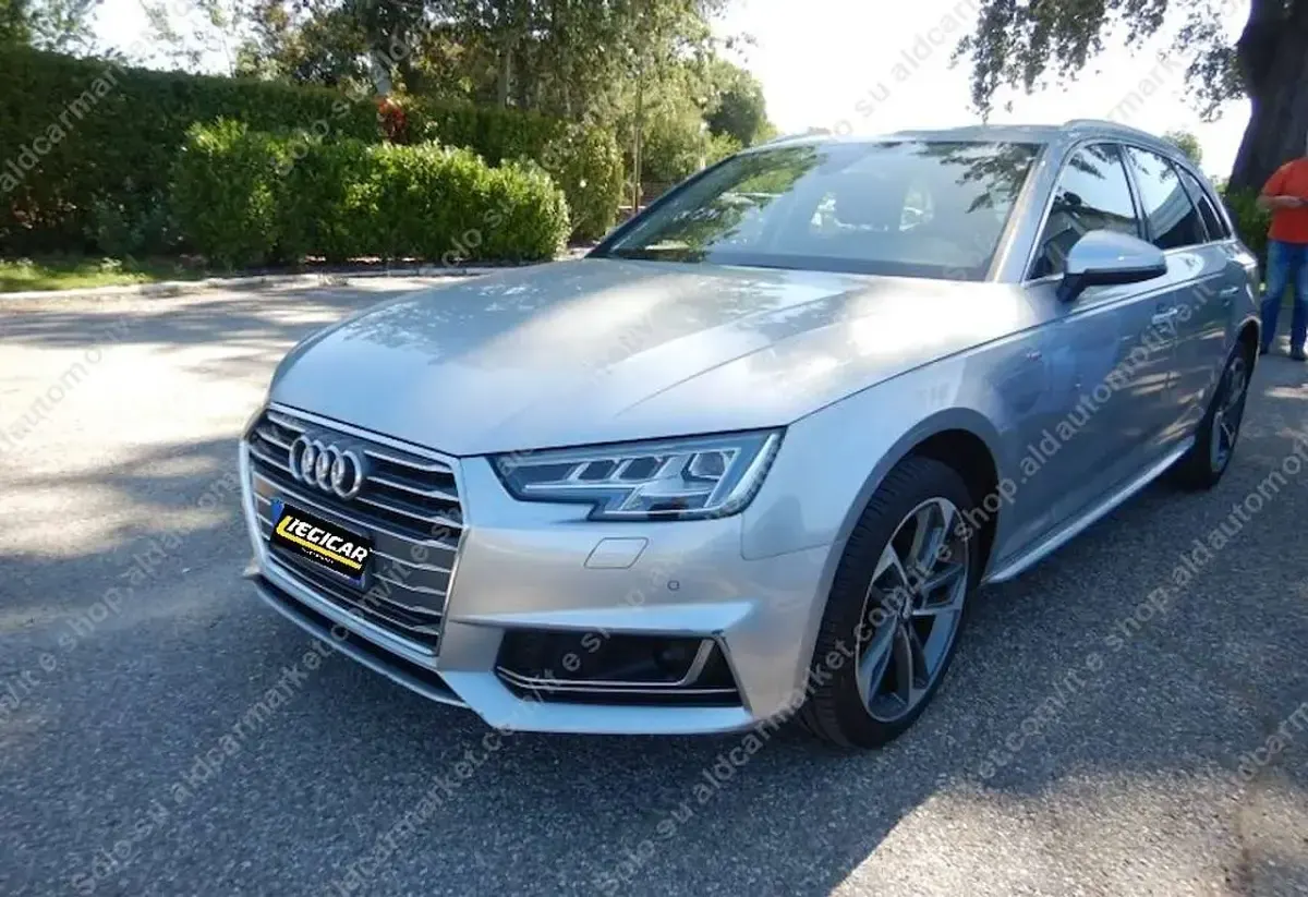 Usata Audi A4 S-Line 150 CV (110 kW) 2018 Grigio Station wagon