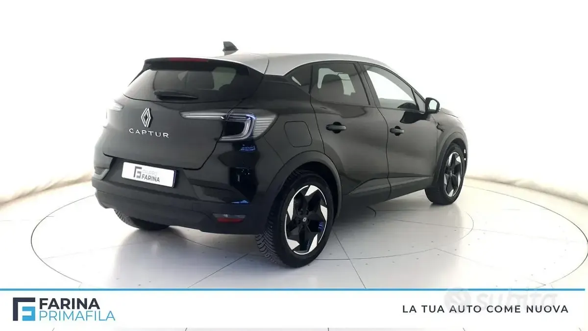 Second-hand Renault Captur Techno 91 CP (66 kW) 2025 Negru SUV