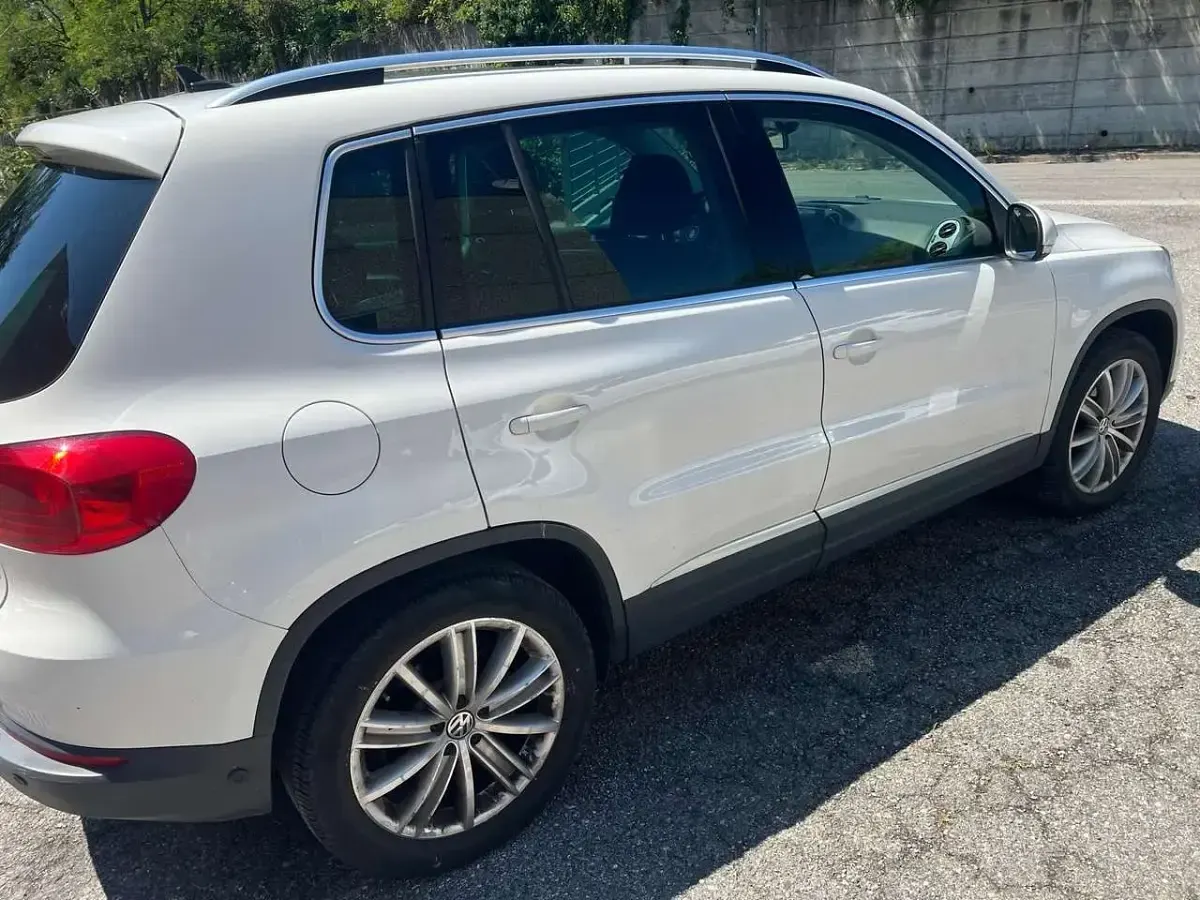 Usata VW Tiguan Sport 140 CV (102 kW) 2013 Bianco SUV
