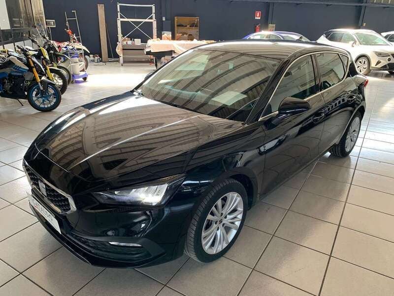 Nero Usata 2021 Seat Leon Style Tre volumi | 18.000 € (Buon prezzo) - Immagine 1/4
