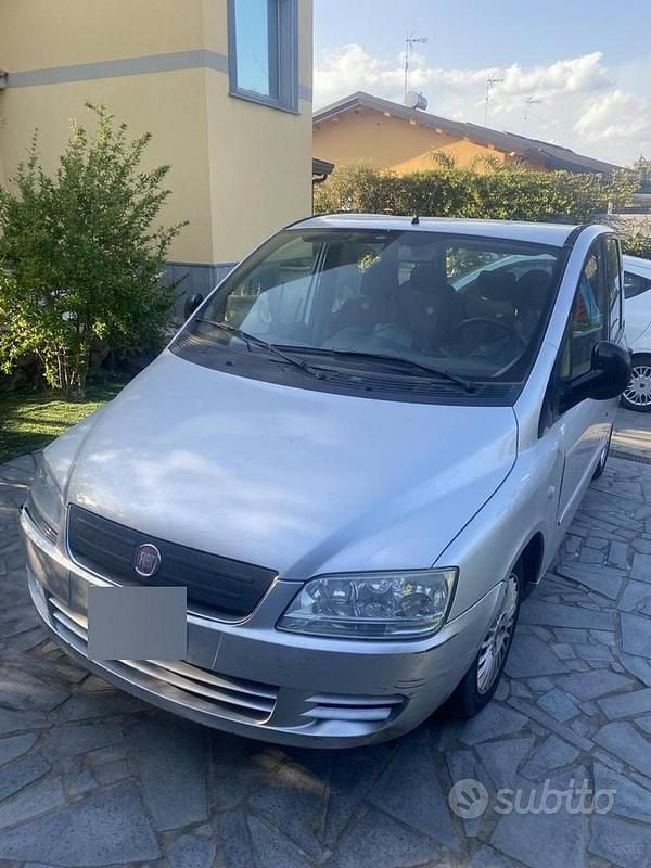 Usata Fiat Multipla 2011 Grigio Monovolume