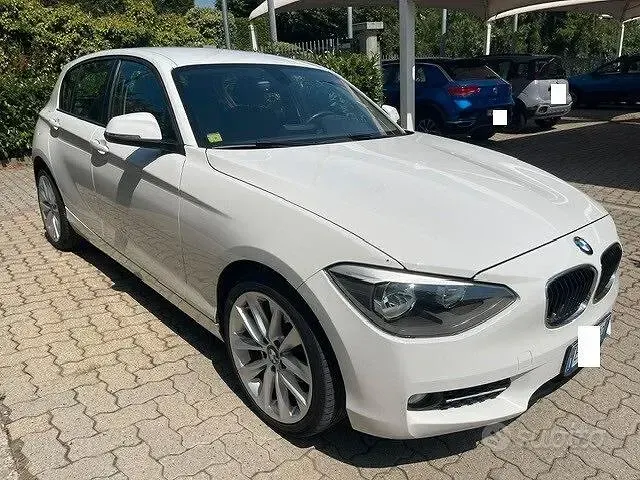 Usata BMW 116 Sport Line 136 CV (100 kW) 2012 Bianco Utilitaria