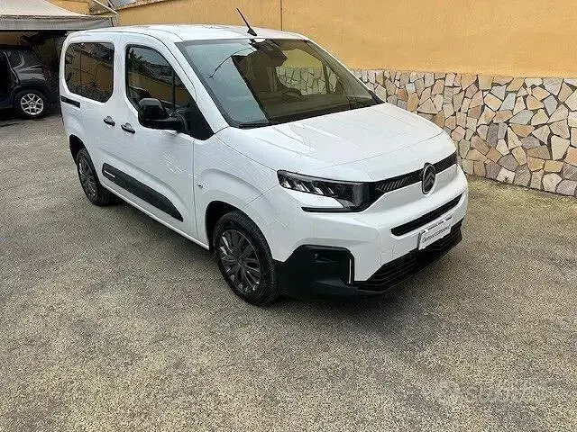 Usata Citroën e-Berlingo 102 CV (75 kW) 2025 Bianco Furgone