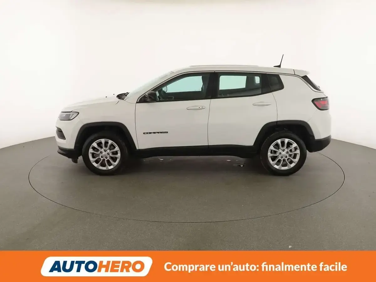 Usata Jeep Compass Night Eagle 131 CV (96 kW) 2024 Bianco SUV