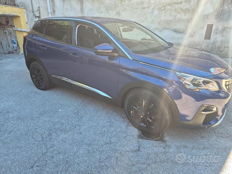 Usata Peugeot 3008 120 CV (88 kW) 2017 Blu Berlina
