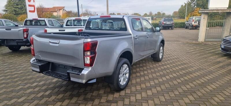 Usata Isuzu D-Max 164 CV (120 kW) 2024 Argento Pick-up