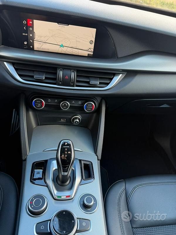 Usata Alfa Romeo Stelvio Sprint 190 CV (139 kW) 2020 SUV