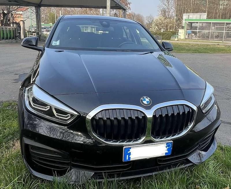 Usata BMW 118 136 CV (100 kW) 2021 Utilitaria