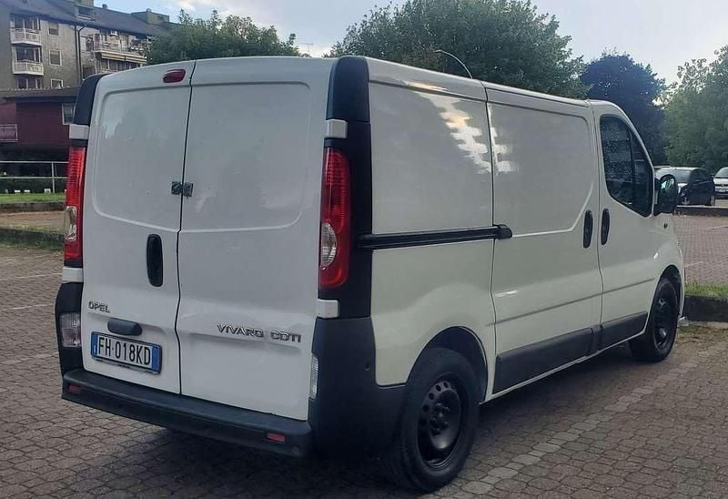Usata Opel Vivaro 114 CV (83 kW) 2014 Monovolume