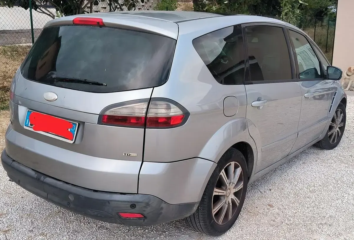 Usata Ford S-MAX S 145 CV (106 kW) 2006 Monovolume