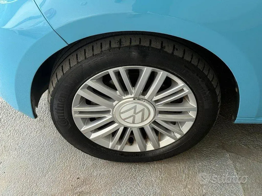 Usata VW up! move up! 65 CV (47 kW) 2022 Bluazzurro Utilitaria