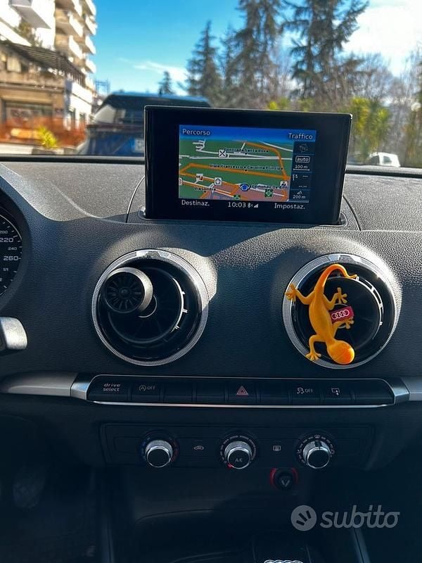 Usata Audi A3 Attraction 115 CV (84 kW) 2015 Bianco Berlina