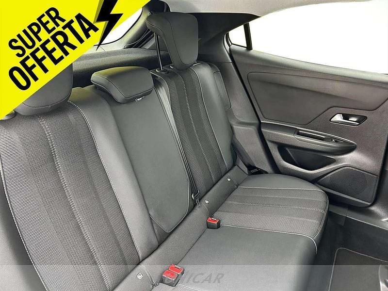 Usata Opel Mokka Elegance 101 CV (74 kW) 2022 Bianco SUV