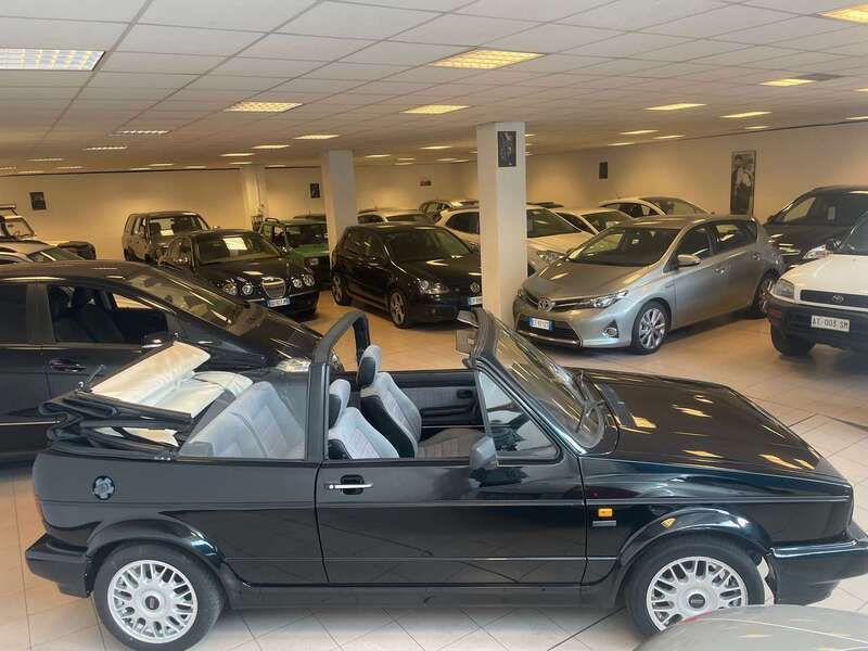 Usata VW Golf Cabriolet 73 CV (53 kW) 1989 Nero Cabrio