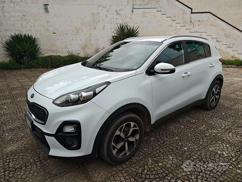 Usata Kia Sportage 115 CV (84 kW) 2019 Bianco SUV